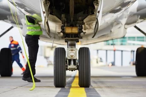 RFID-Driven Efficiency: Revolutionizing Ground Handling at Airports